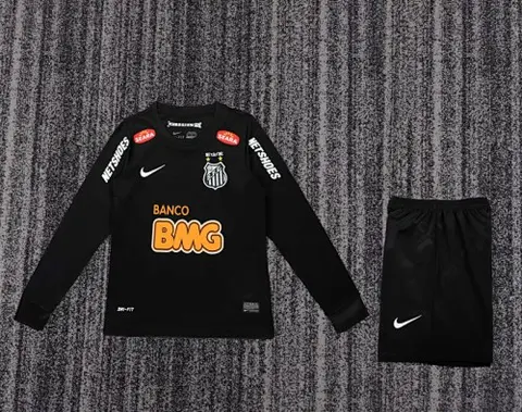 Retro Santos 2012-13 black long sleeves Kid Kit
