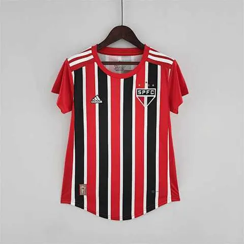 22-23 Sao Paulo away woman