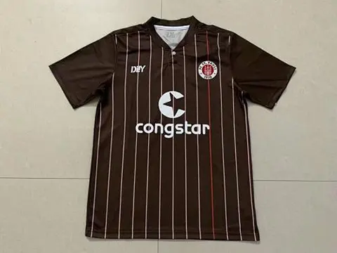 21-22 St Pauli away