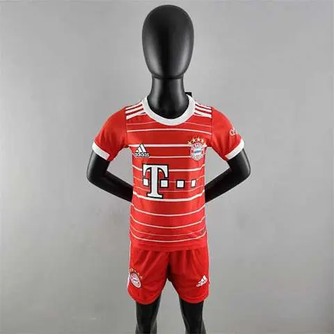 22-23 Bayern Munich home kids kit