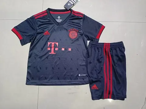 22-23 Bayern Munich third kids kit