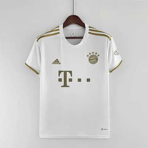 22-23 Bayern away