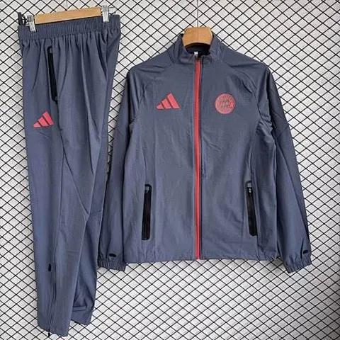 FC Bayern Munich 2025/26 Dark Gray Windbreaker Suit Size S-2XL