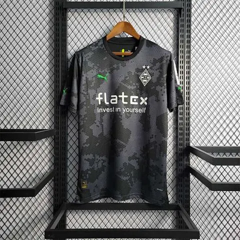 22-23 Borussia Monchengladbach away