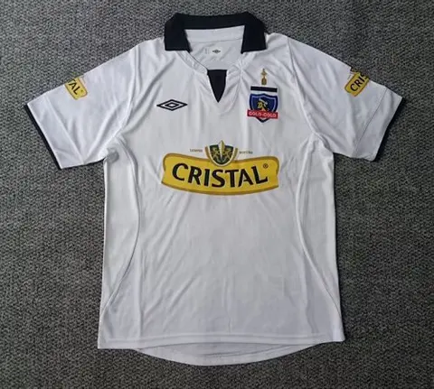 2013 Colo Colo home retro jersey