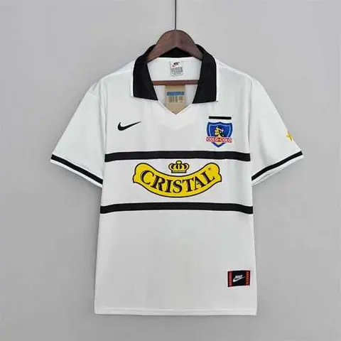 96-97 Colo-Colo home