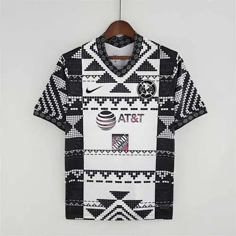 22-23 Club America black and white