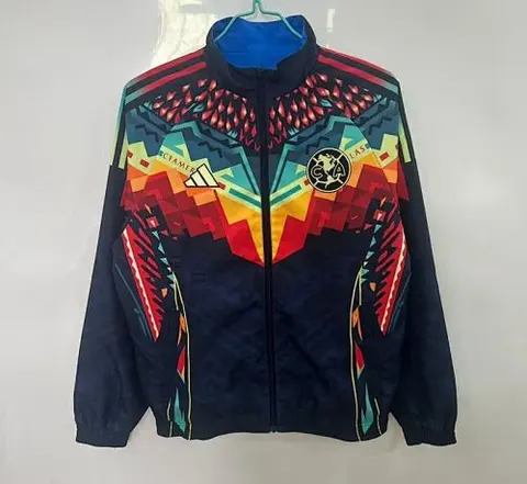 25-26 America reversible windbreaker