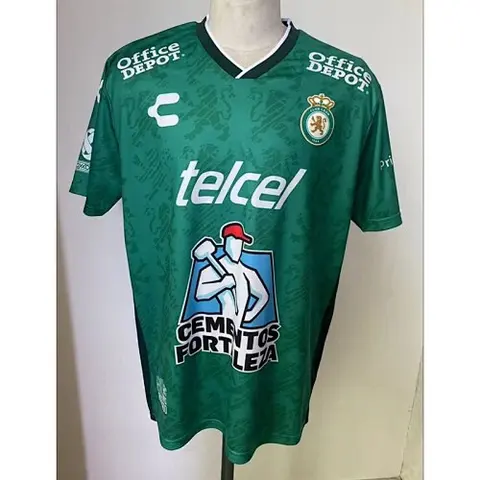24-25 Leon home jersey