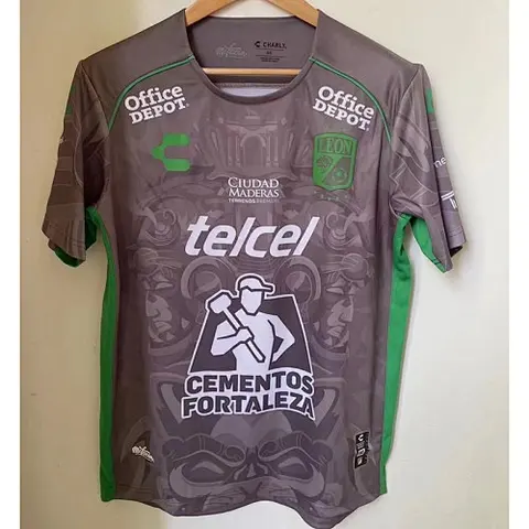 24-25 Leon third away jersey