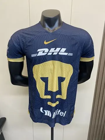 23-24 Pumas Away player version