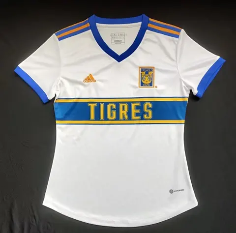 22-23 Tigres third women