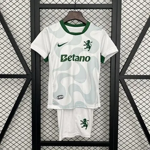 25-26 Sporting Lisbon Away Size: 16-28