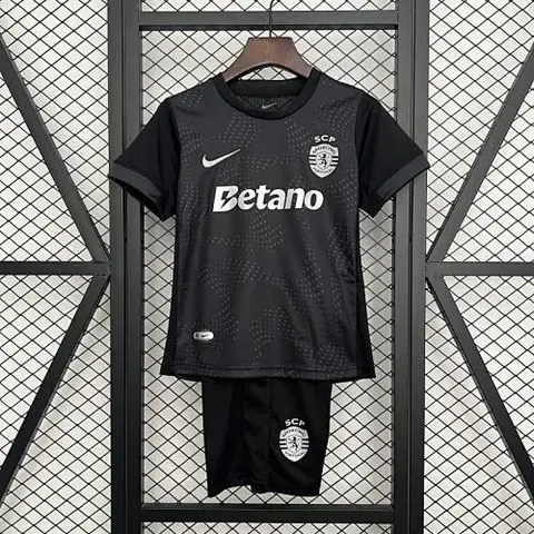 25-26 Sporting Lisbon Special Edition Size: 16-28