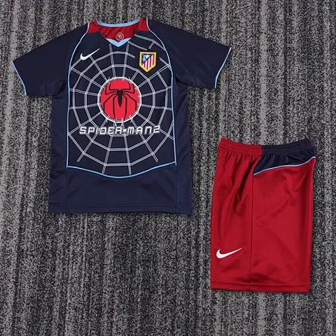 04-05 A MAD Away retro kid kit