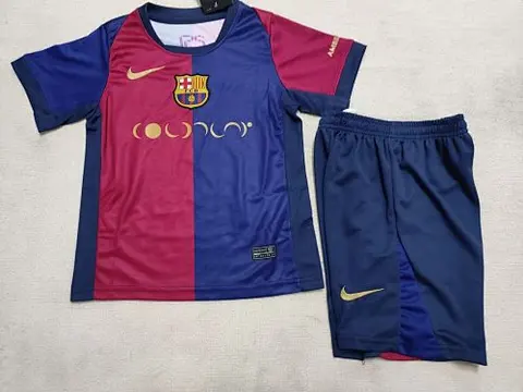 Ensemble de football enfant 24-25 BAR Local sponsor Coldplay