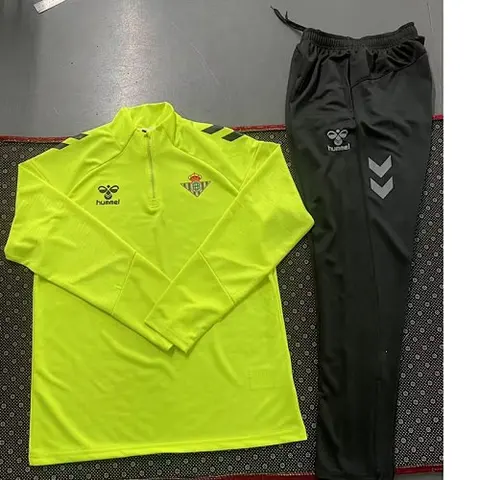 24-25 BTS yellow half zipper training suit