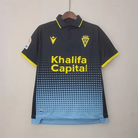 22-23 Cádiz away
