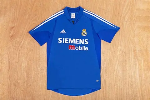 Maillot de football 04-05 R MAD — Extérieur · Rétro