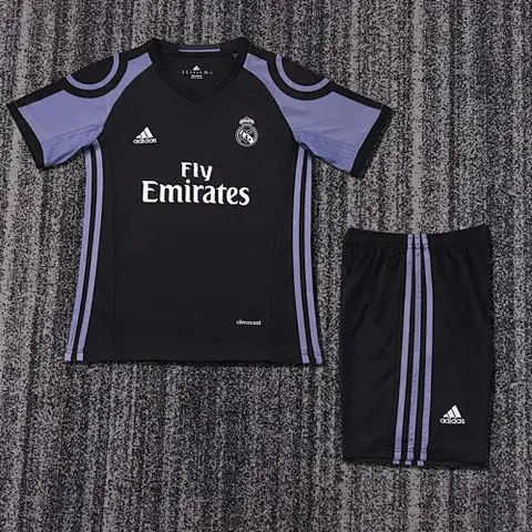 Ensemble de football enfant 16-17 R MAD — Troisième maillot · Rétro
