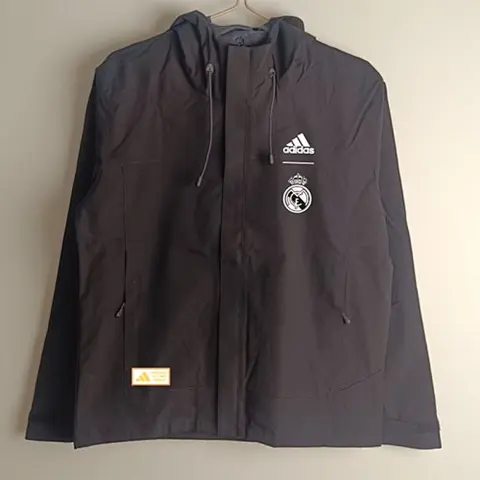 25-26 R MAD black windbreaker