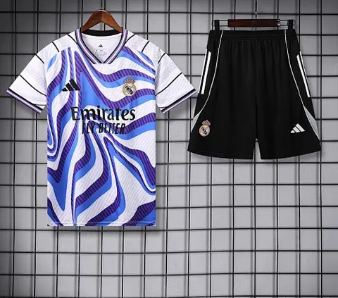 25-26 R MAD blue and white training suit