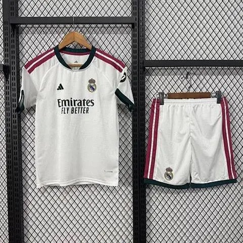 Ensemble de football enfant 26-27 Real Madrid — Domicile