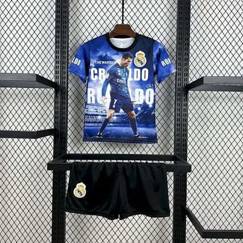 Cristiano Ronaldo 2025/26 R MAD Kids Kit