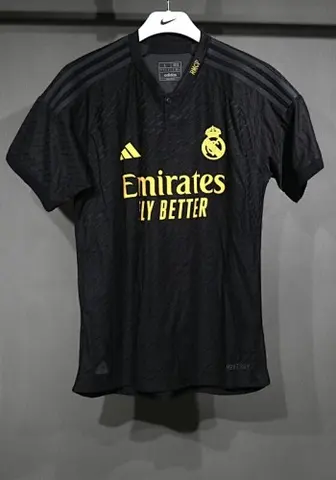 Maillot de football Real Madrid — 2023/24 · Troisième maillot · Version joueur · tailles S–2XL