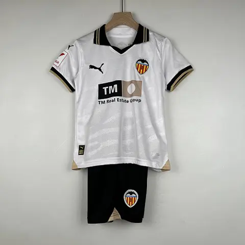 23/24 Kids Valencia home size: 16-28