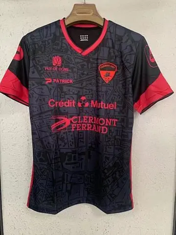 21-22 Clermont noir troisième tenue