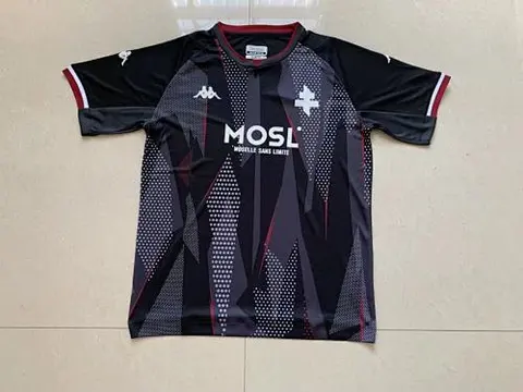 21-22 Metz noir troisième tenue