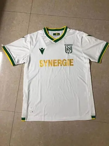 21-22 Nante white away