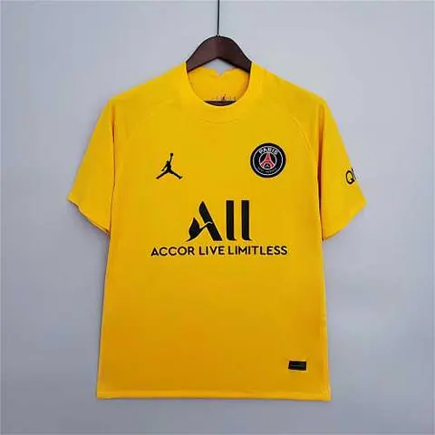 21-22 PSG goalkeeper yellow