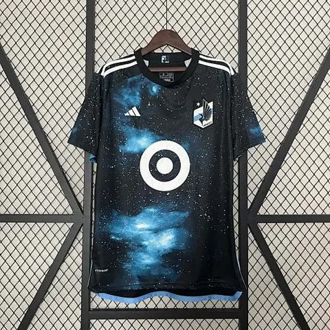 24-25 Minnesota home soccer jersey