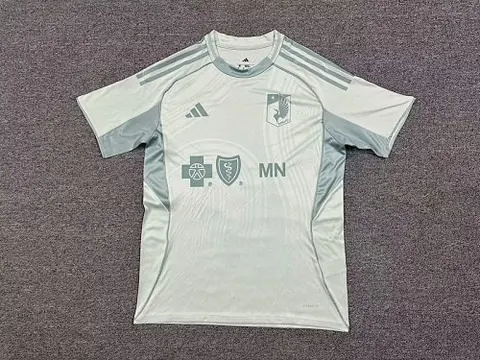 25-26 Minnesota United Pre-Match Earth Day jersey