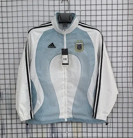 06/07 Argentina Retro Windbreaker
