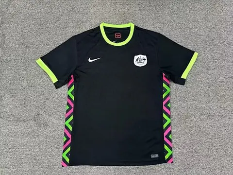 25-26 Australia away jersey