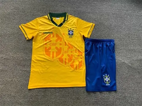Ensemble de football enfant Brésil — 1994 · Domicile