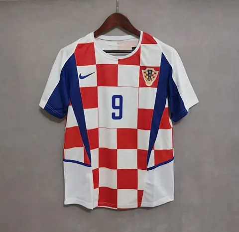2002 Croatia home