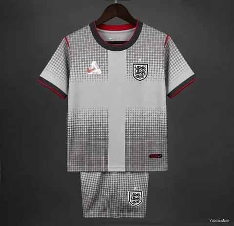 2026 England Kids Pre-Match Jersey Size 16-28