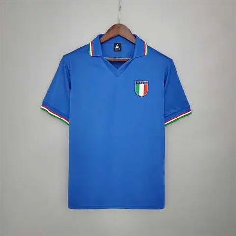 1982 Italy home