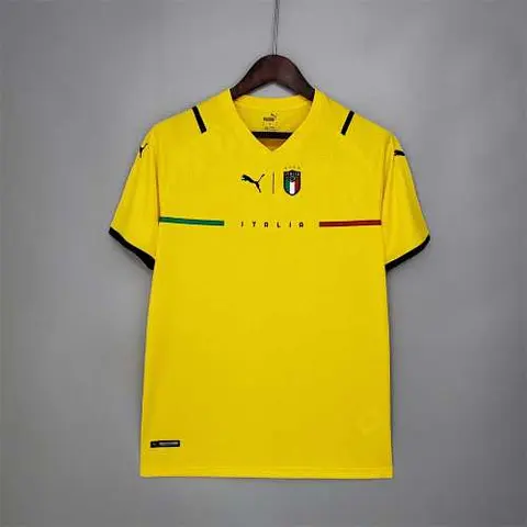 2021 Italy yellow goalkeeper