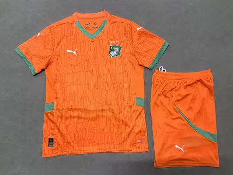 25-26 Ivory Coast kid kit orange