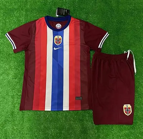 24-25 Norway home kid kit