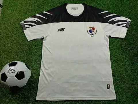 Panama extérieur blanc 2020