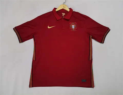 Por-tugal domicile rouge 2020