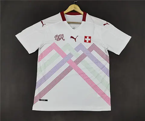 Swiss extérieur blanc 2020