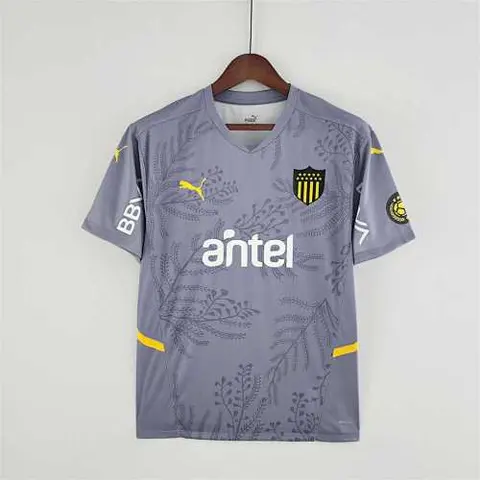 22-23 Peñarol away