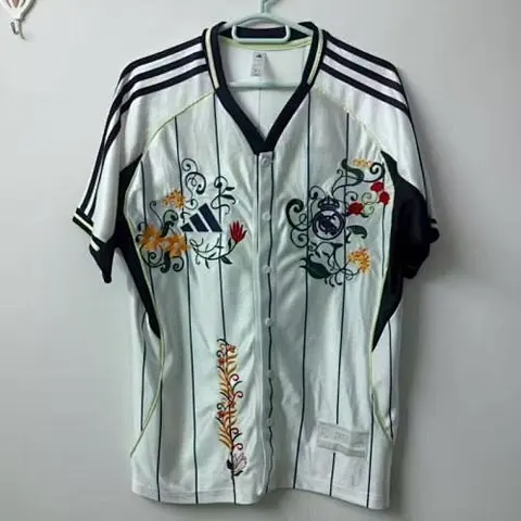 25-26 embroidered flowers Jersey
